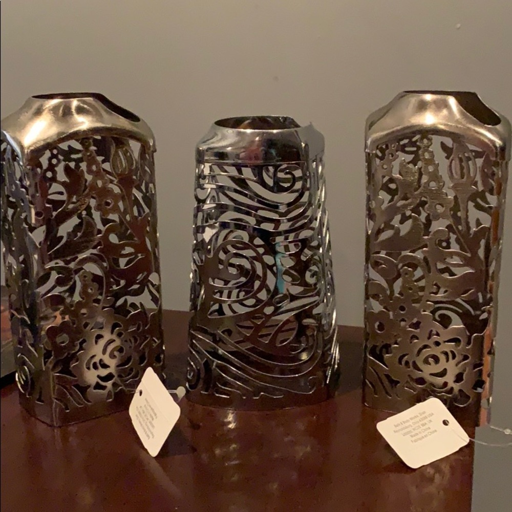 Bath & Body Works silver decorative soap holder 3